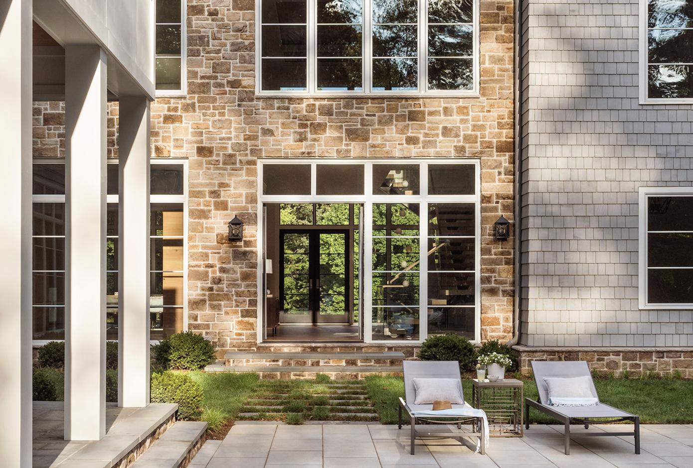 Poolside & Outdoor Living Spaces